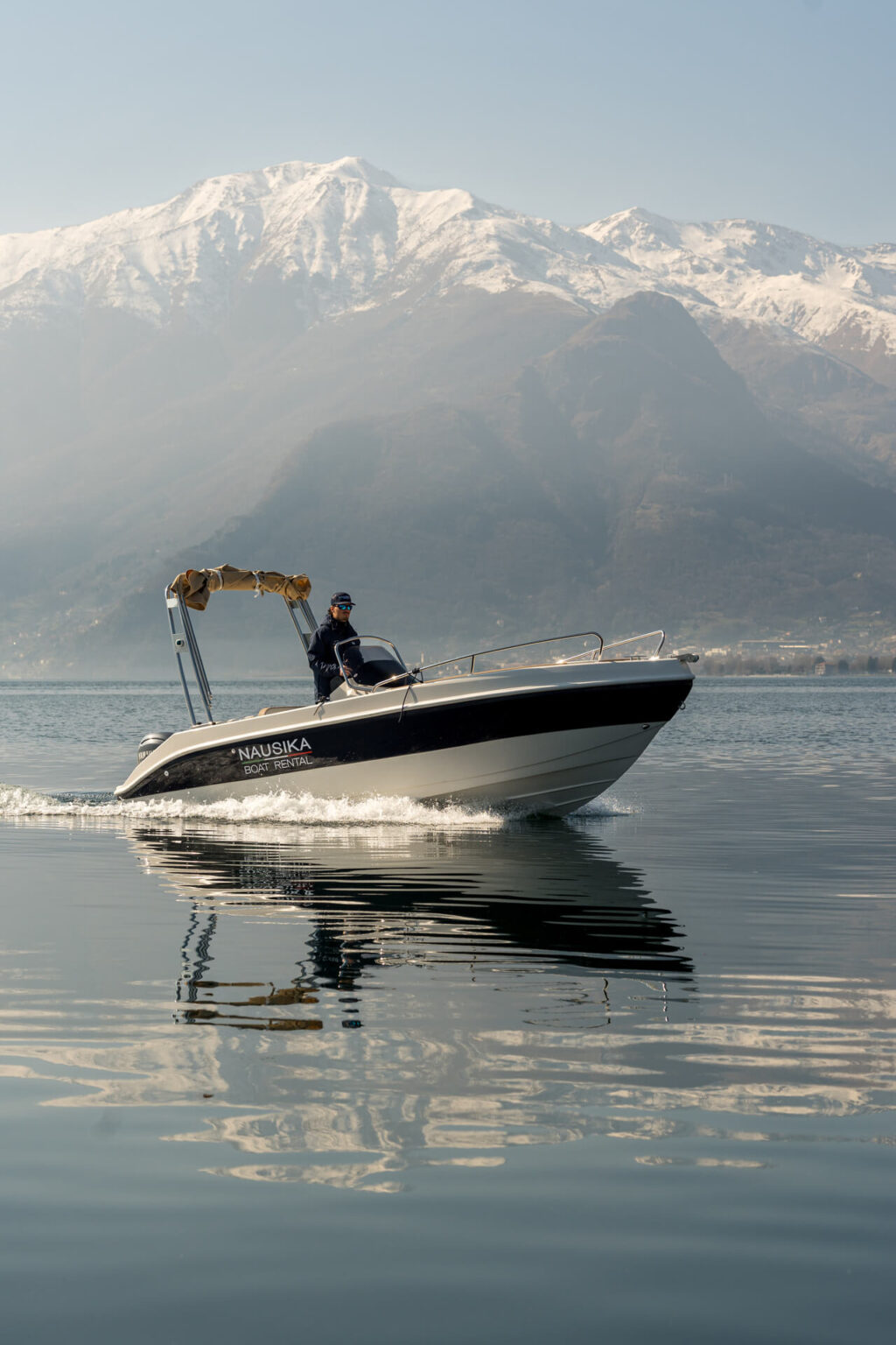AS 19 GL Open - barca senza patente nautica a noleggio sul Lago di Como
