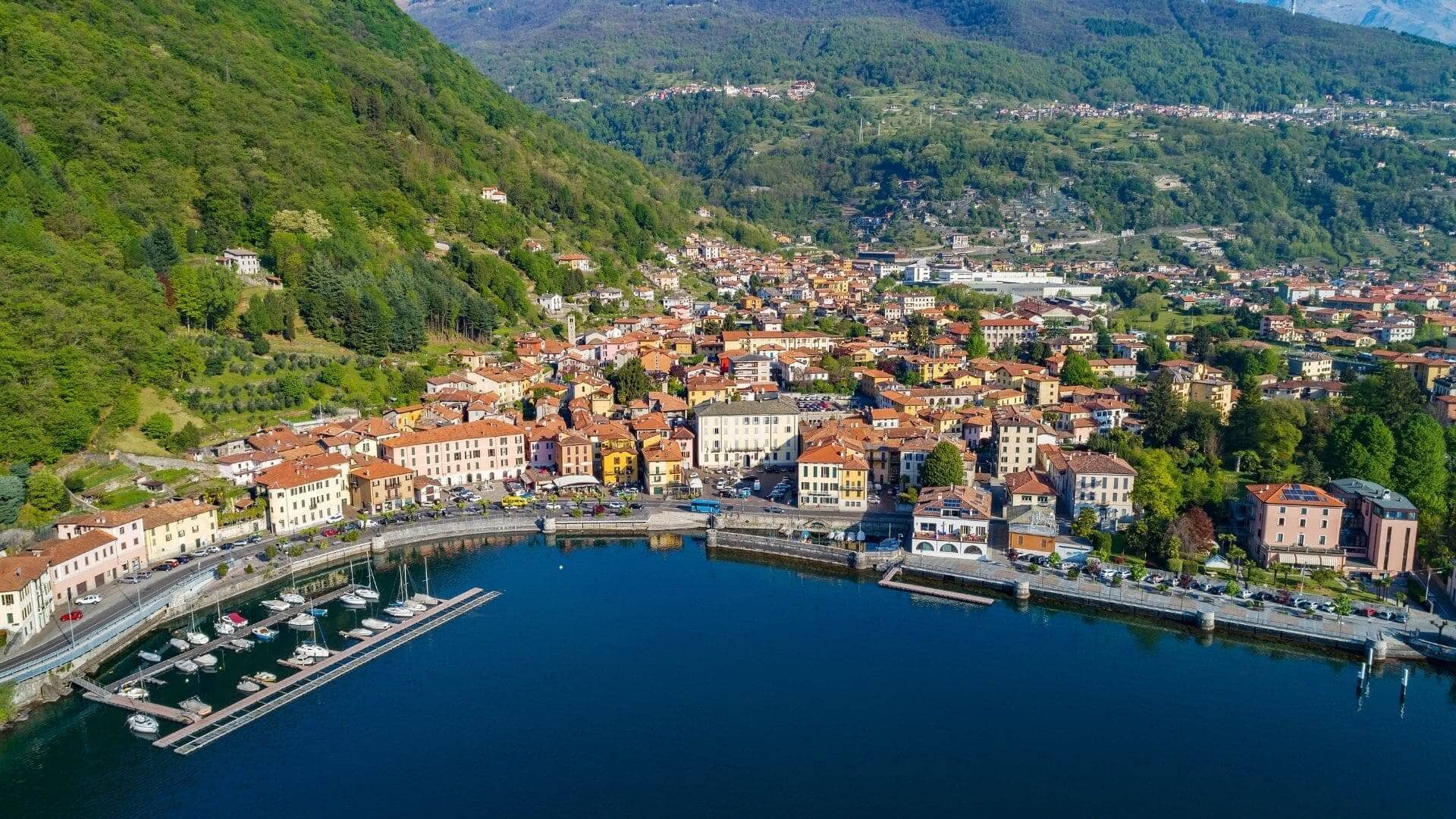 tour in barca a dongo sul lago di como