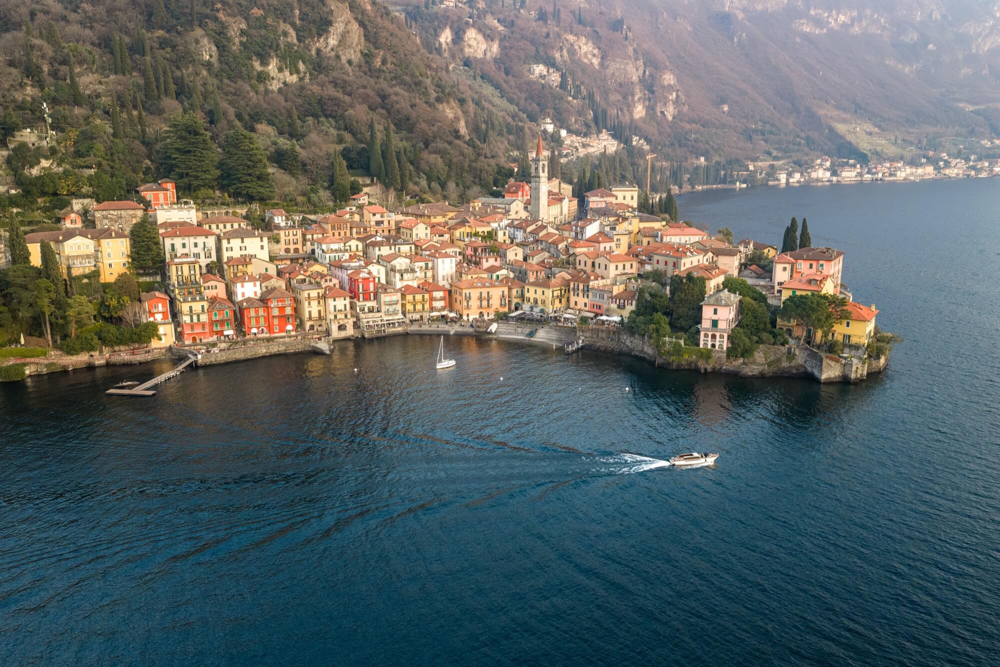 taxi boat tour a varenna