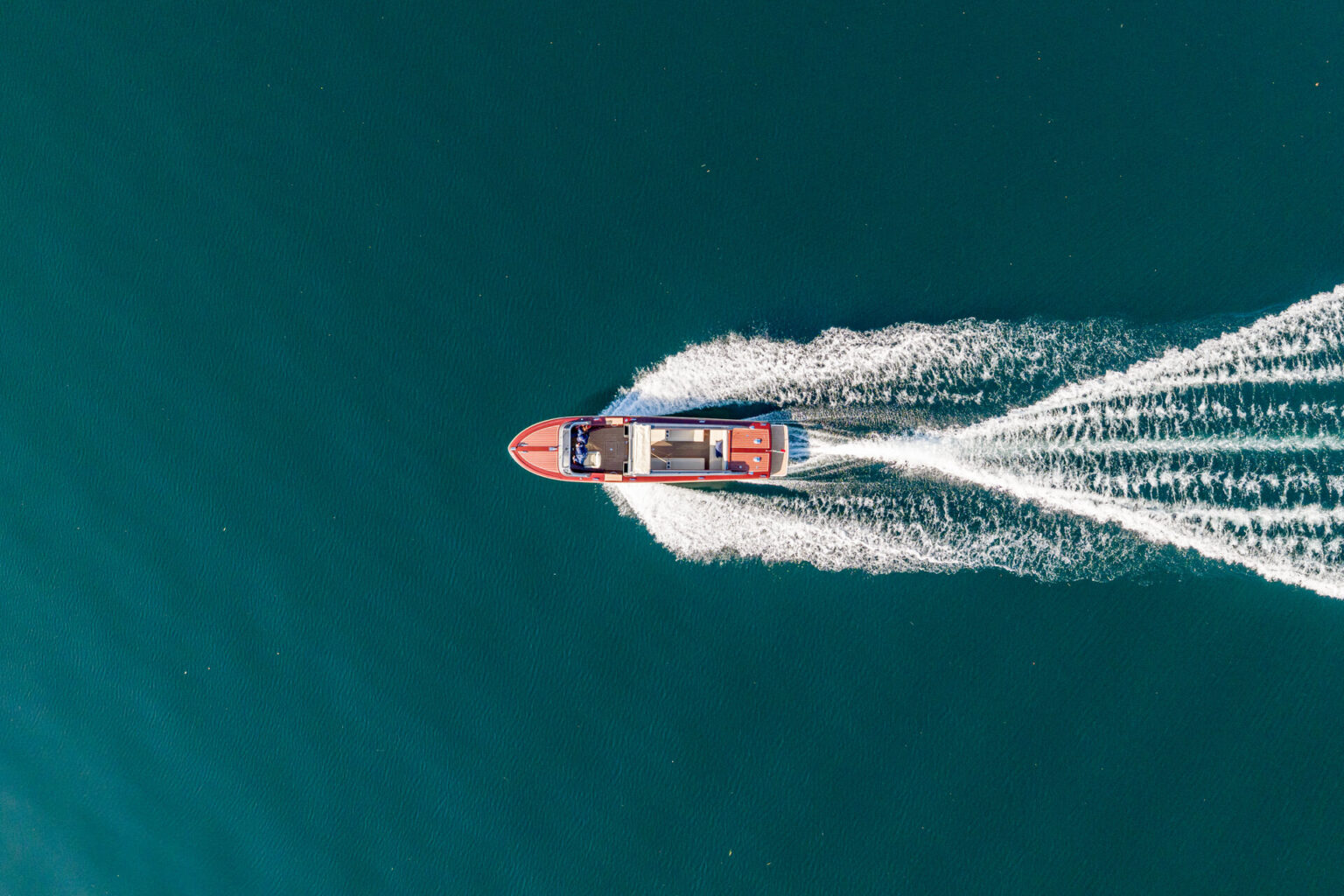 barca Venetian Taxi Limousine sul Lago di Como