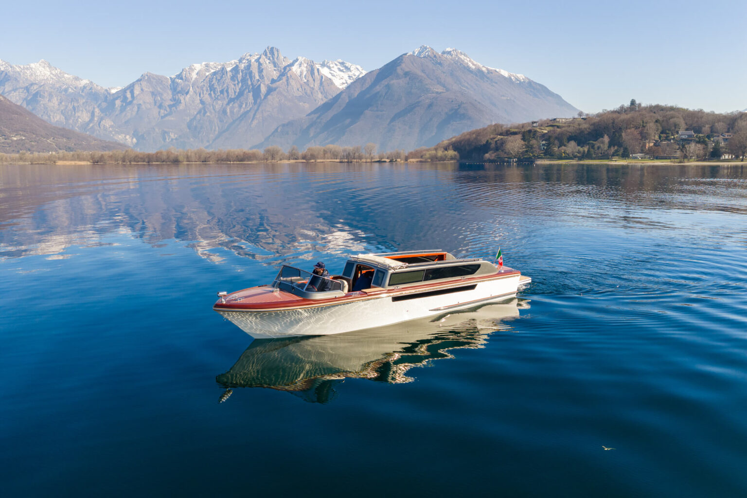 barca Venetian Taxi Limousine sul Lago di Como