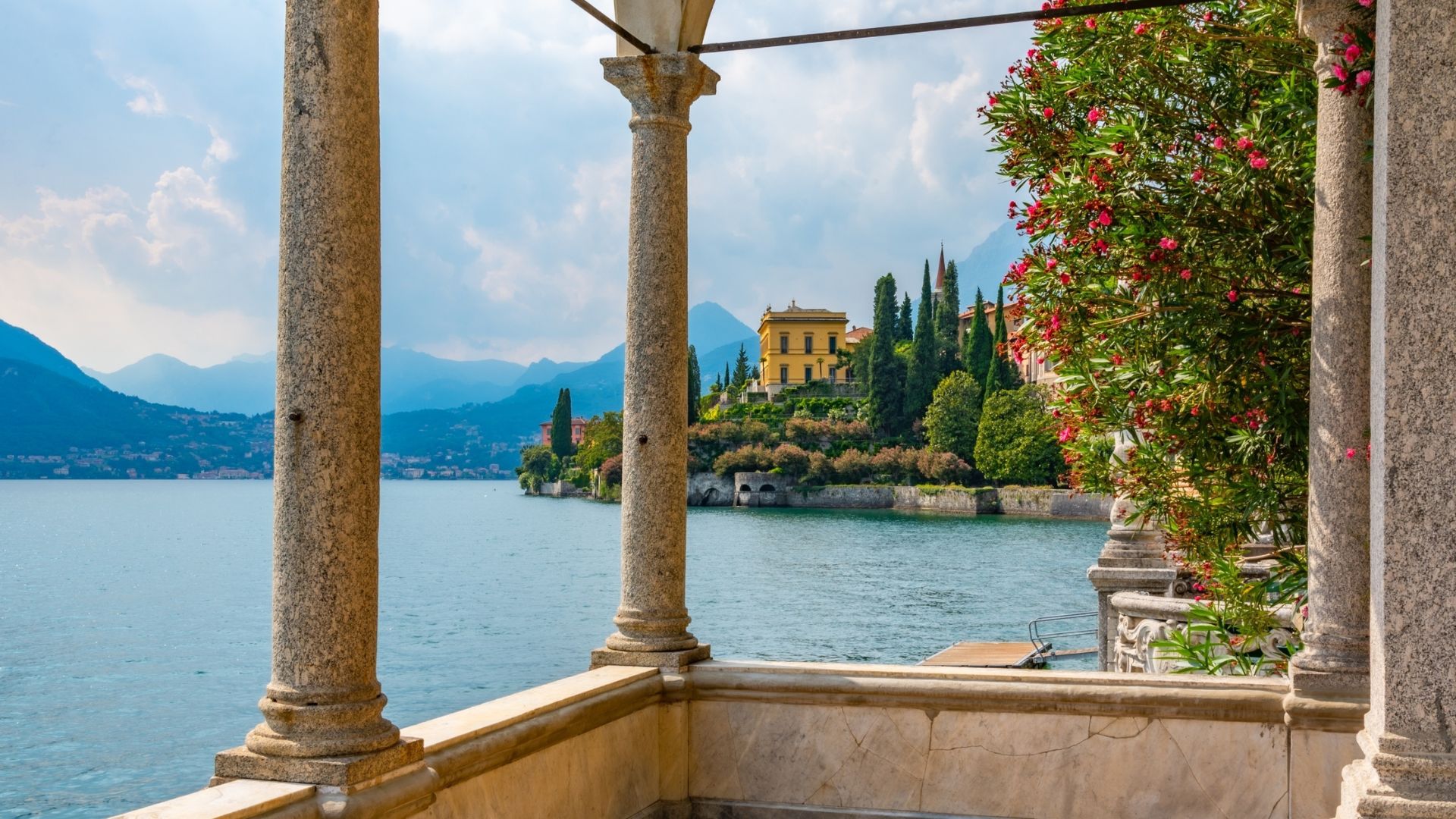 villa monastero a varenna sul lago di como