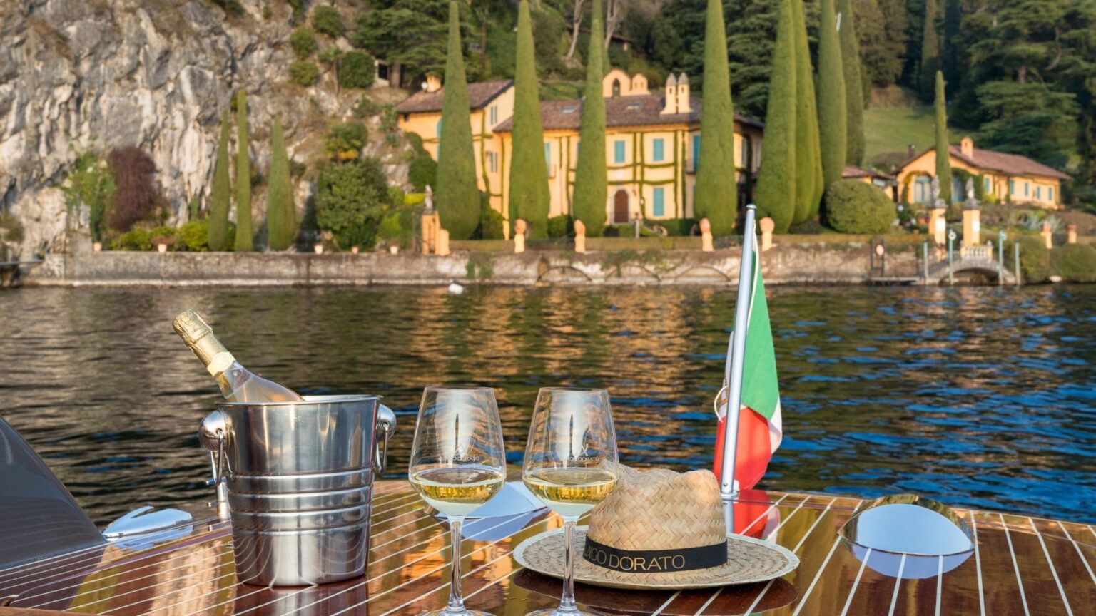boat tour lago di como con aperitivo in barca