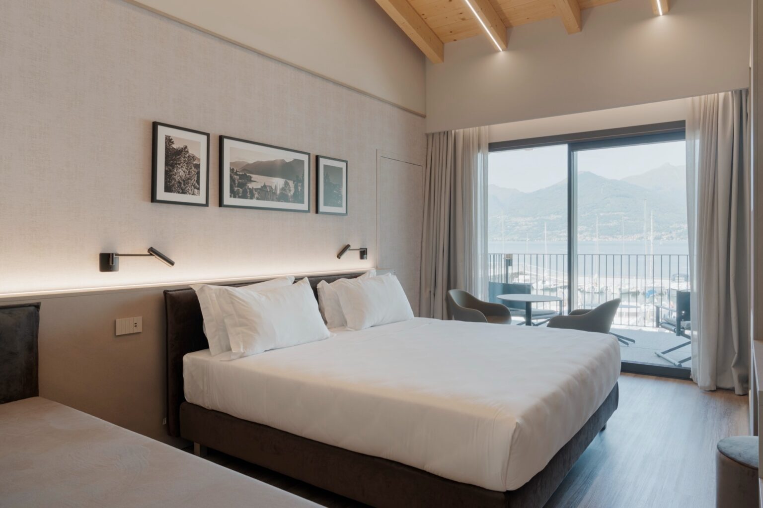 suite con vista sul lago di como a colico presso Lago dorato Marina Lodge