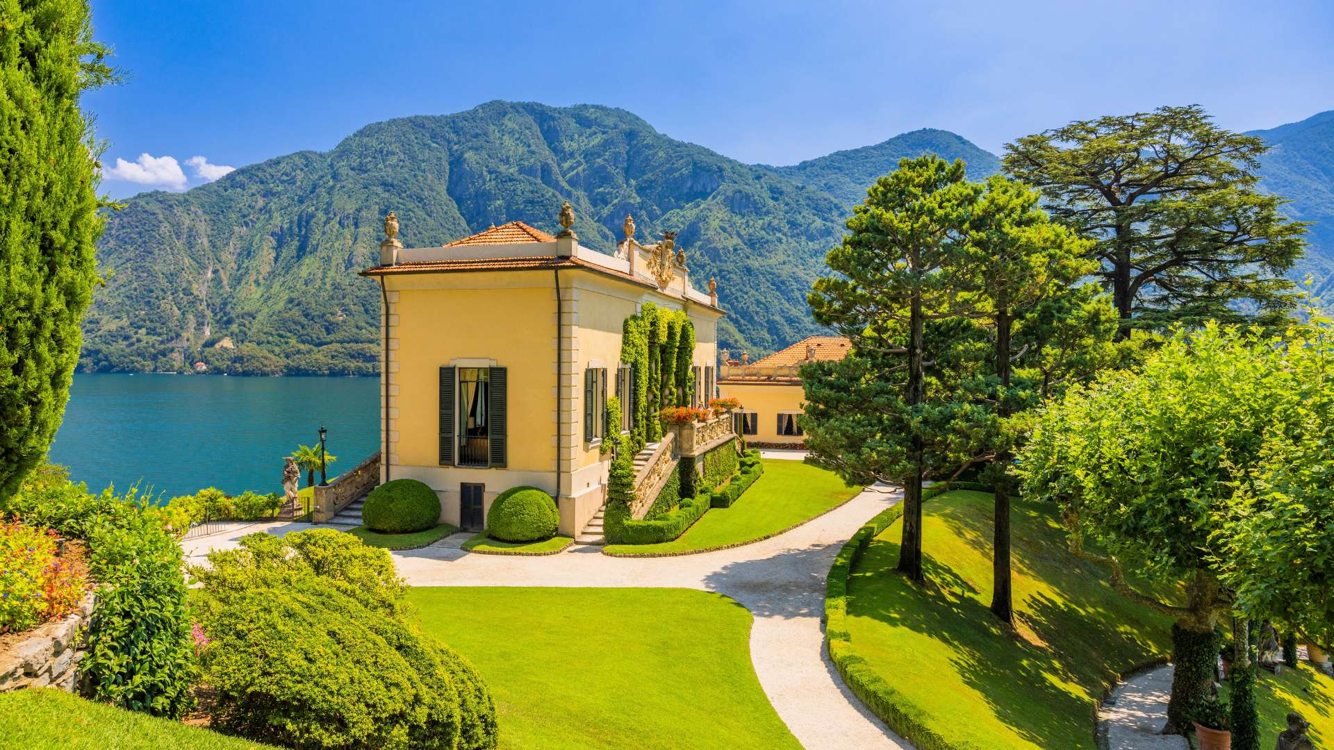 villa del balbianello on lake como in tremezzo